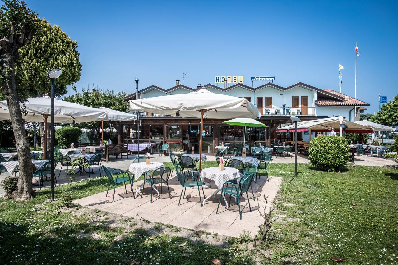 פסקיארה דל גארדה Hotel Johnson מראה חיצוני תמונה